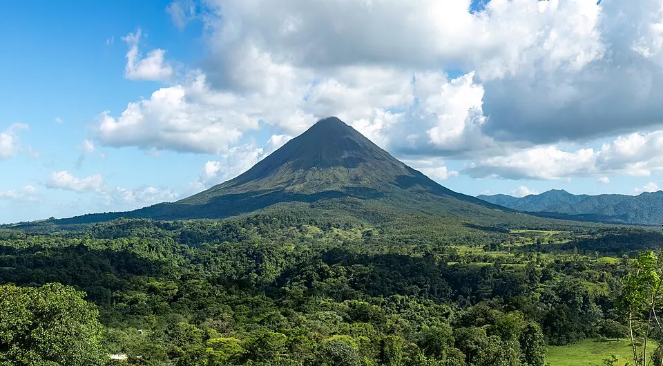 Le volcan Arenal au Costa Rica